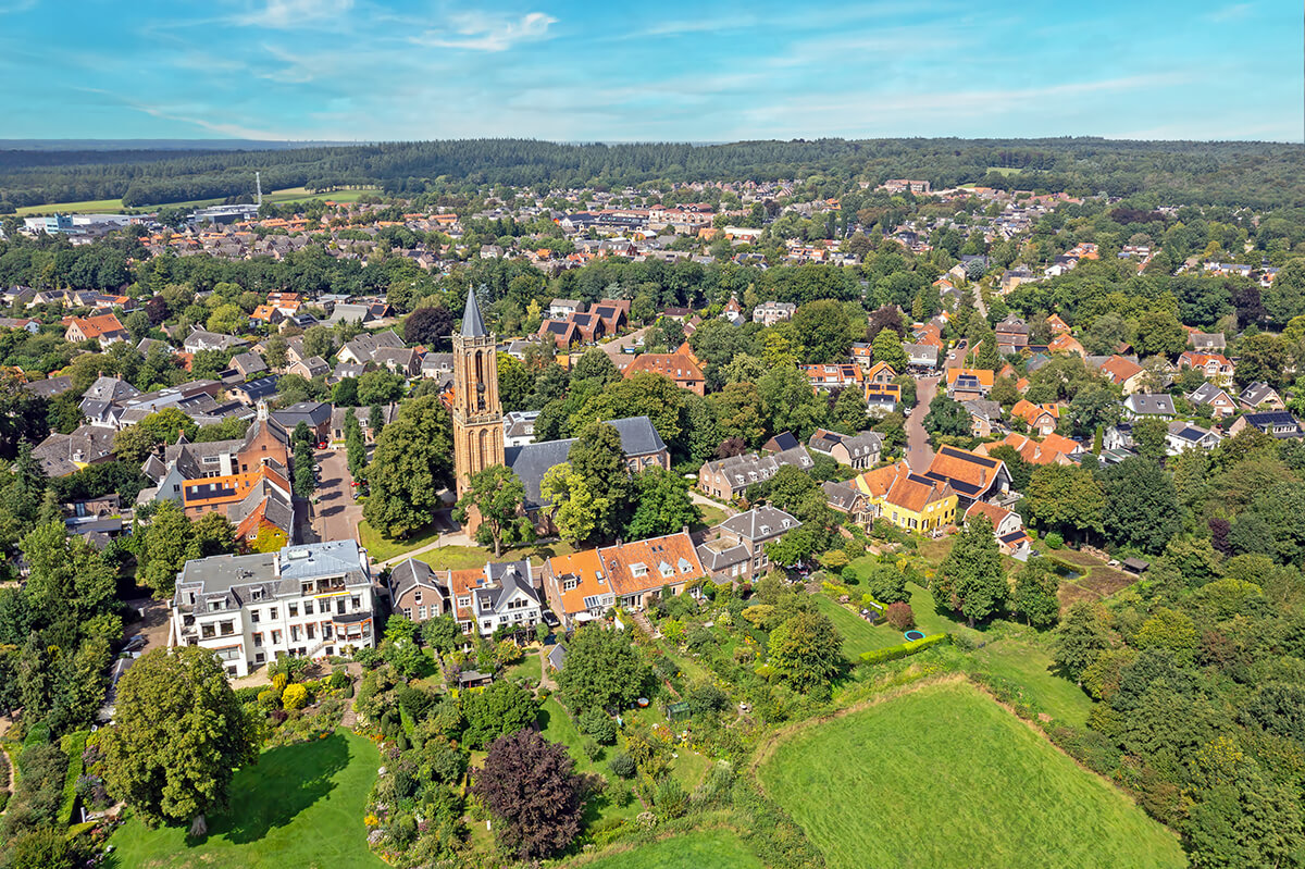 Luchtfoto van Amerongen